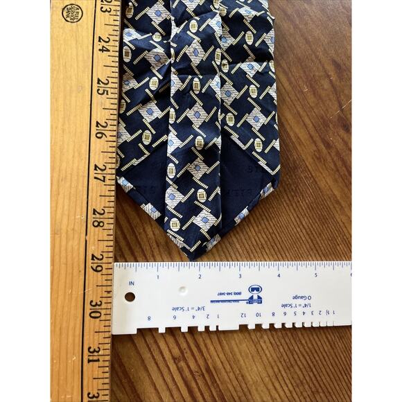 Marco Polo Italian Style Men’s Navy Blue Abstract Geometric Silk Necktie - Picture 3 of 7